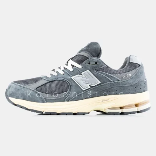 خرید کتونی نیوبالانس 2002 آر – New Balance 2002 R