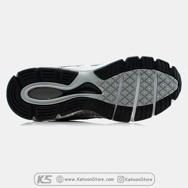 نیوبالانس 990 وی 4</br><span>New Balance 990v4</br>(M990GL4)</span>