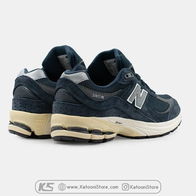 کفش NewBalance 2002R